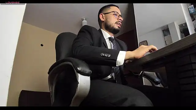 Snapshot of thesexlawyer1 chatting on January 9, 2026, 2:29 am thesexlawyer1 online show from January 9, 2026, 2:29 am