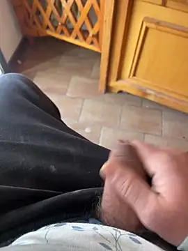 Angeloggaa online show from December 6, 2024, 8:21 am