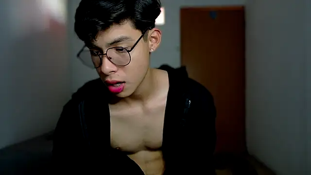 Jacotnk online show from February 8, 2025, 11:02 pm