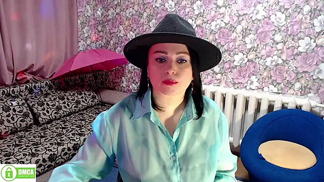 Julia-ru online show from February 1, 2025, 9:40 pm