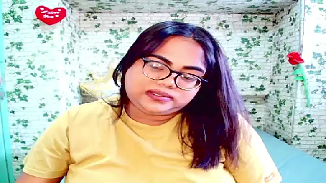 Indian Lola00 online show from September 14, 2025, 8:15 am