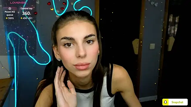 EmmyGreans online show from September 24, 2025, 12:00 pm