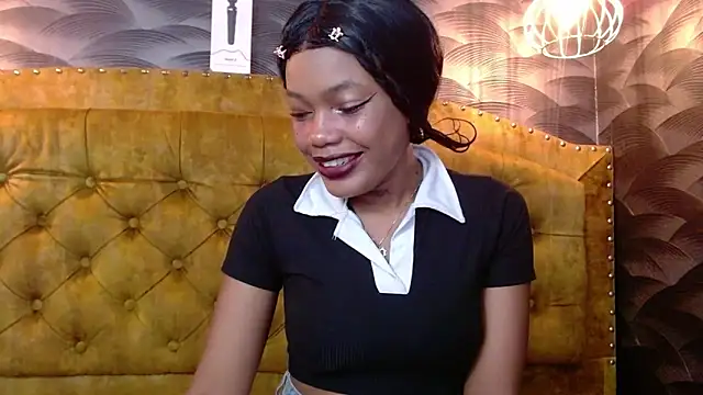 CrystalBrooke3x online show from October 1, 2025, 7:40 pm