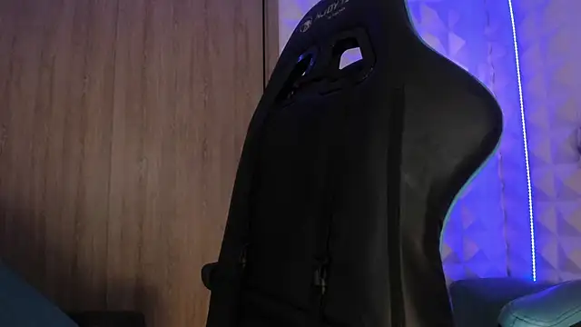 Snapshot of Jendralevis chatting on February 16, 2026, 9:34 pm Jendralevis online show from February 16, 2026, 9:34 pm