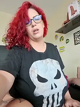 Escarlate4you  online show from June 21, 2026, 1:17 pm