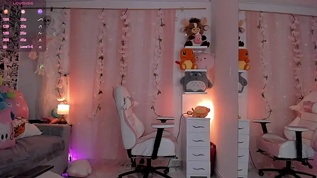  dayana miler online show from February 6, 2026, 12:39 am