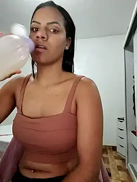 Bella Anjoss online show from January 13, 2025, 10:03 pm