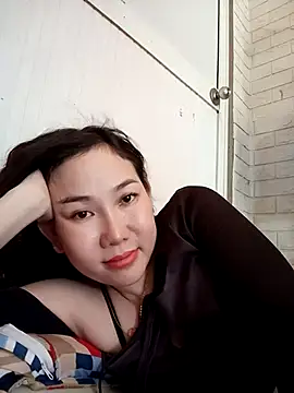 Ana love2000 online show from March 22, 2025, 7:57 am