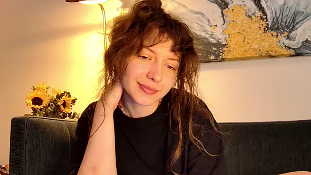 Snapshot of sun_place chatting on June 18, 2026, 6:01 am sun place online show from June 18, 2026, 6:01 am