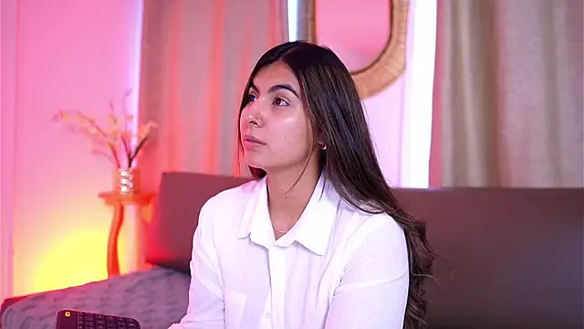 ShelleyMorell online show from October 3, 2025, 1:12 pm