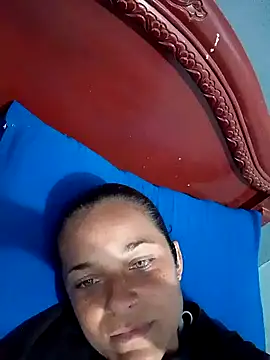 GiveLove1 online show from June 9, 2026, 9:27 pm