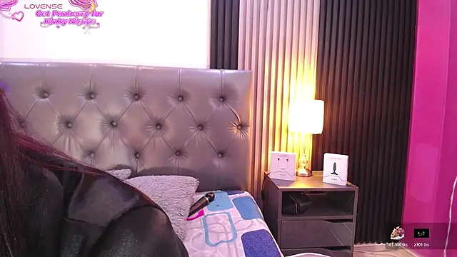 Snapshot of dayana_mendoza69 chatting on July 6, 2026, 1:29 pm dayana mendoza69 online show from July 6, 2026, 1:29 pm