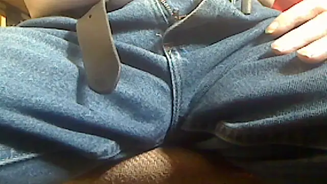 markluvskitty online show from July 28, 2026, 12:48 pm