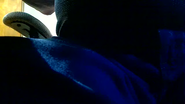 markluvskitty online show from April 21, 2026, 12:45 pm