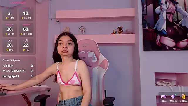 CharlotteMuller online show from September 9, 2025, 9:46 pm