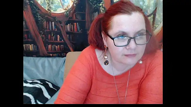 Snapshot of PlayfullMature chatting on May 23, 2026, 11:09 am PlayfullMature online show from May 23, 2026, 11:09 am