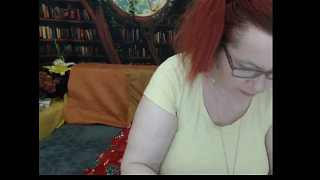 PlayfullMature online show from July 10, 2026, 8:31 pm