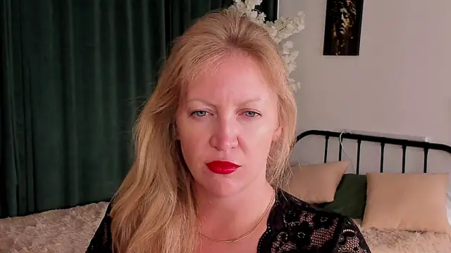 sugamomy online show from September 16, 2025, 12:11 am