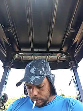 Widson321 online show from November 18, 2025, 2:09 pm