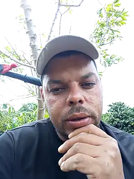 Widson321 online show from October 10, 2025, 1:23 pm