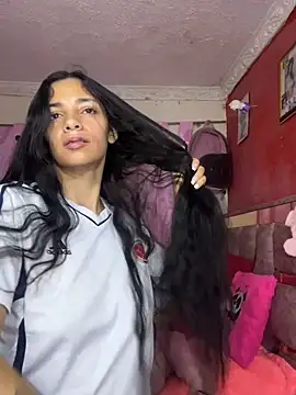  Dulcinea777 online show from August 6, 2026, 1:00 am