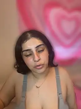 ThickerThanYoBitch online show from July 17, 2026, 3:20 pm