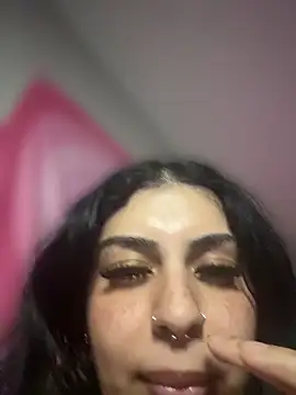 ThickerThanYoBitch online show from June 17, 2026, 2:38 pm