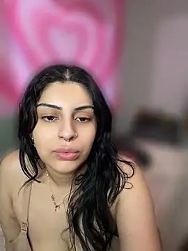 ThickerThanYoBitch online show from May 31, 2026, 5:51 pm
