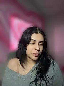 ThickerThanYoBitch online show from May 27, 2026, 2:24 pm