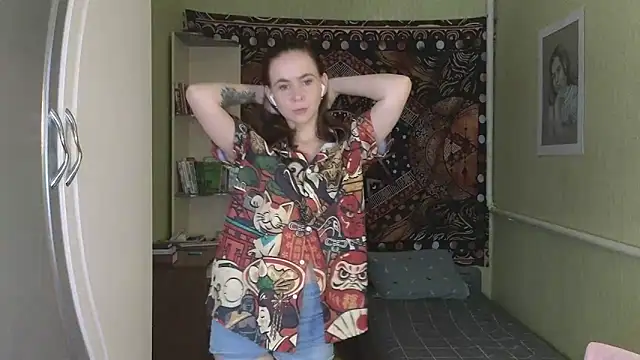 Riley Roo online show from September 14, 2025, 3:34 pm