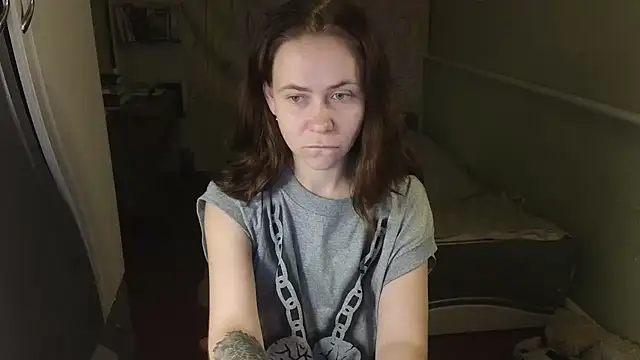 Riley Roo online show from November 12, 2025, 4:55 pm