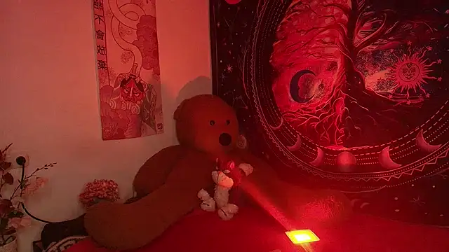 Elena-Rosse online show from October 6, 2025, 4:46 am