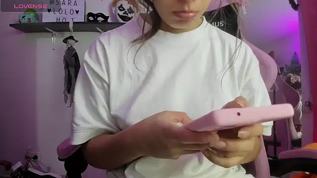 saralolo420 online show from October 21, 2025, 12:00 am