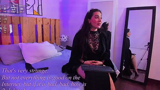 emily amaya online show from June 25, 2026, 8:25 pm