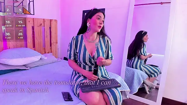 emily amaya online show from June 5, 2026, 7:52 pm
