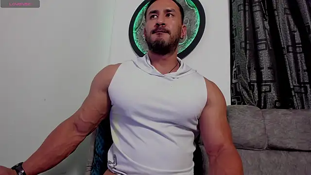Snapshot of curt_xxx chatting on May 30, 2026, 1:12 am curt xxx online show from May 30, 2026, 1:12 am