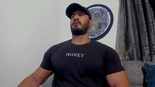 curt xxx online show from July 24, 2026, 3:46 am