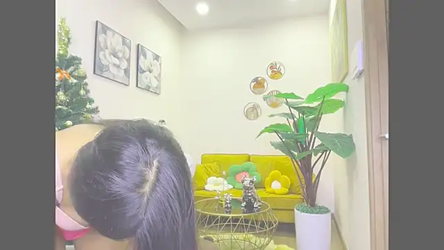 Monalisadon018 online show from February 18, 2026, 6:15 pm