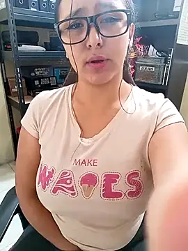 Cute Penelope online show from March 20, 2025, 3:14 pm