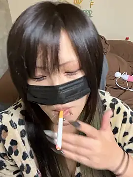 Snapshot of miyabi_room chatting on July 6, 2026, 12:12 pm miyabi room online show from July 6, 2026, 12:12 pm