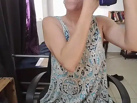charlott ponce online show from July 27, 2026, 7:10 pm