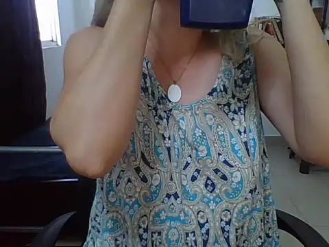 charlott ponce online show from June 15, 2026, 7:13 pm