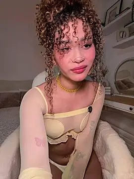 Lianh Benett online show from July 27, 2026, 1:56 am