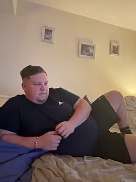 Lukeyboy027 online show from March 30, 2026, 7:37 pm