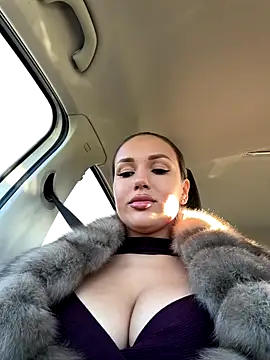 Syka0001 online show from October 1, 2025, 1:15 pm