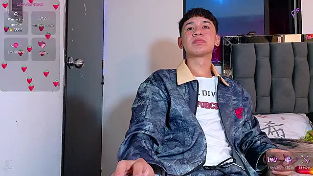 Mr daren  online show from September 19, 2025, 4:55 pm