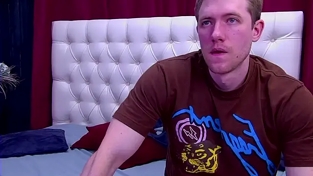 EthanPinkman online show from September 15, 2025, 4:24 am