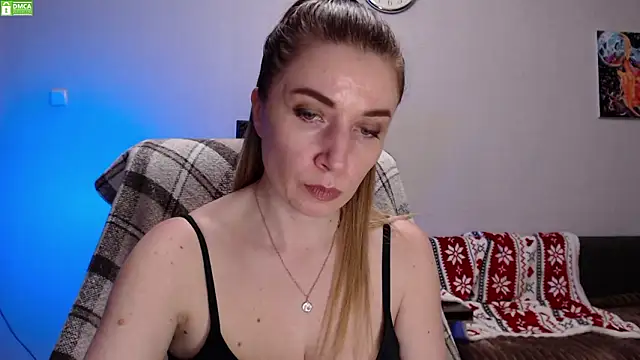 Sweet   Amelia online show from March 18, 2026, 4:52 pm