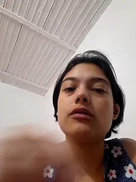 littlemelii online show from March 27, 2026, 11:33 am