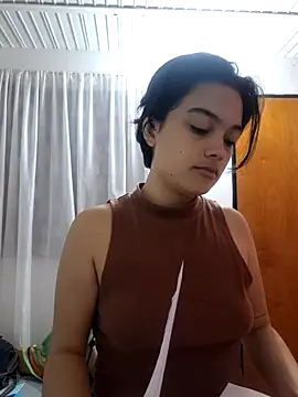 littlemelii online show from July 25, 2026, 6:54 am